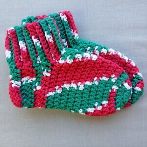 Mistletoe Crochet Slipper Booties OS Medium premade full coverage warm socks